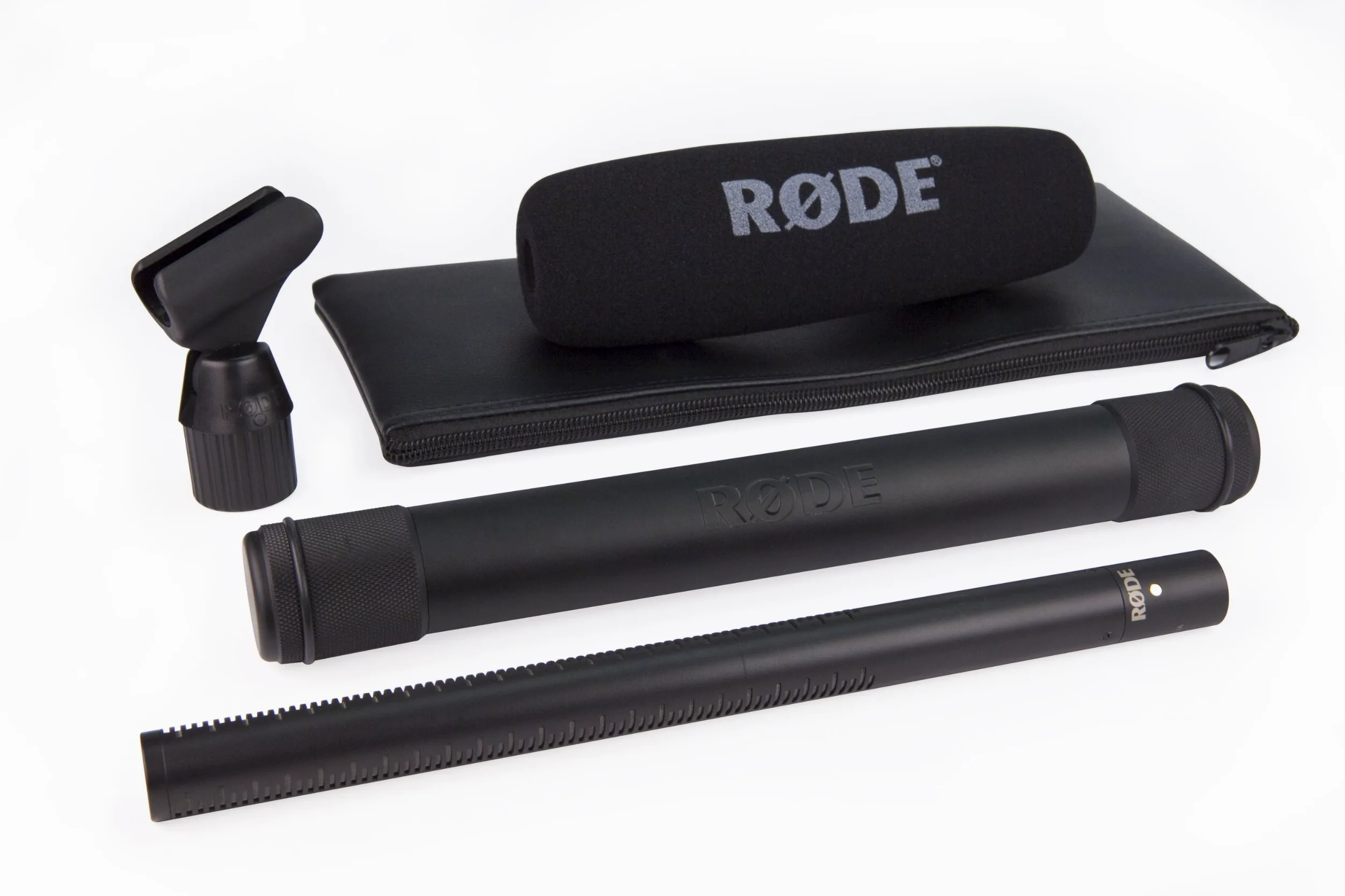 RØDE NTG3 Microfono a Condensatore Supercardioide di Precisione Nero RF-Bias per Registrazione in Location, Foley e Voice Overs