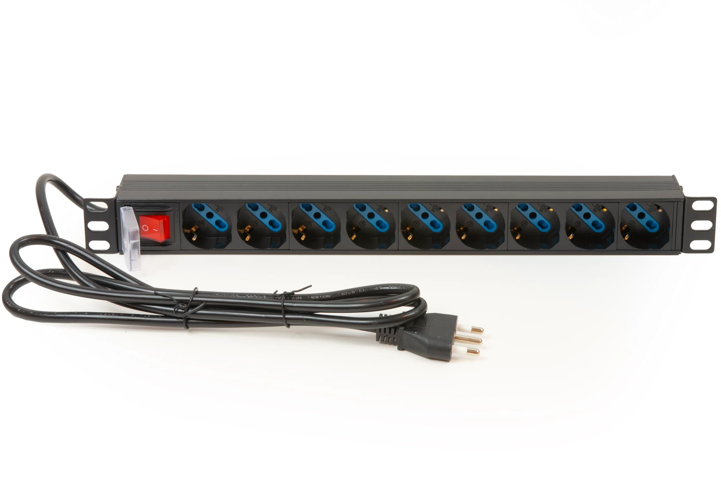 Link multipresa da rack 19" LK10053 con 9 prese universali con interruttore, spina ita. 16A sez. cavo 1,5mm lunghezza 1,75m metallo capacità 3,5KW dimensioni 48,5x4,5x4,5. Alette reversibili.
