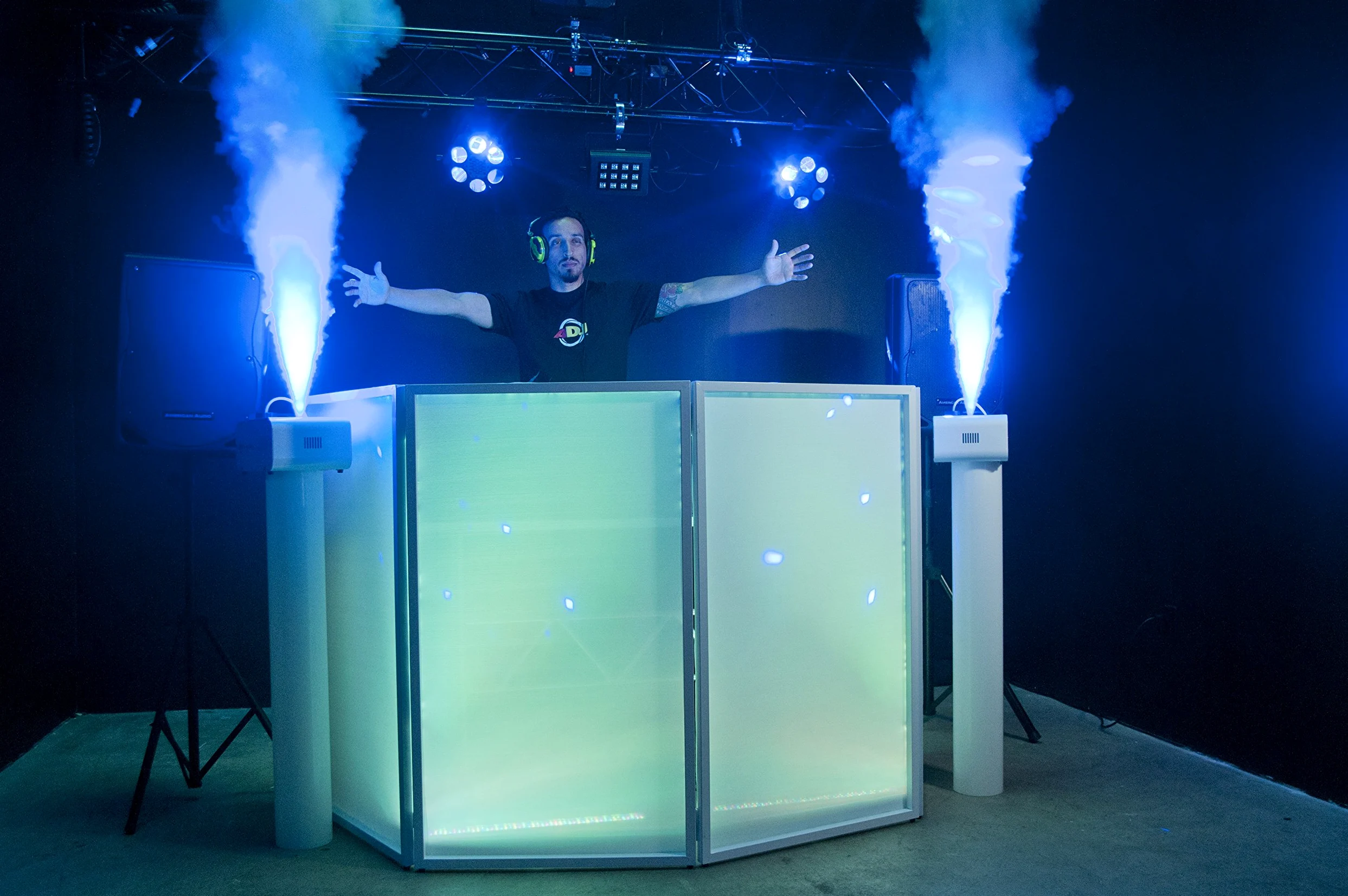 American DJ VF Volcano Macchina Del Fumo (Nebbia) Ad Emizione Verticale Da 750 Watt