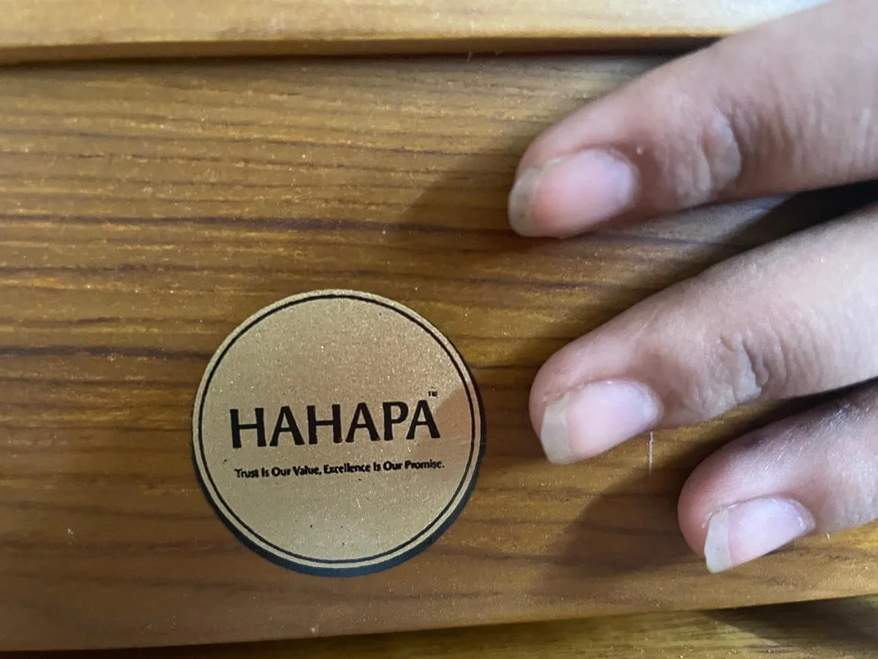 Shruti Box, 38 x 25 x 8 cm, legno di teak e compensato, 440Hz & 432Hz Sur Pete con pagaia