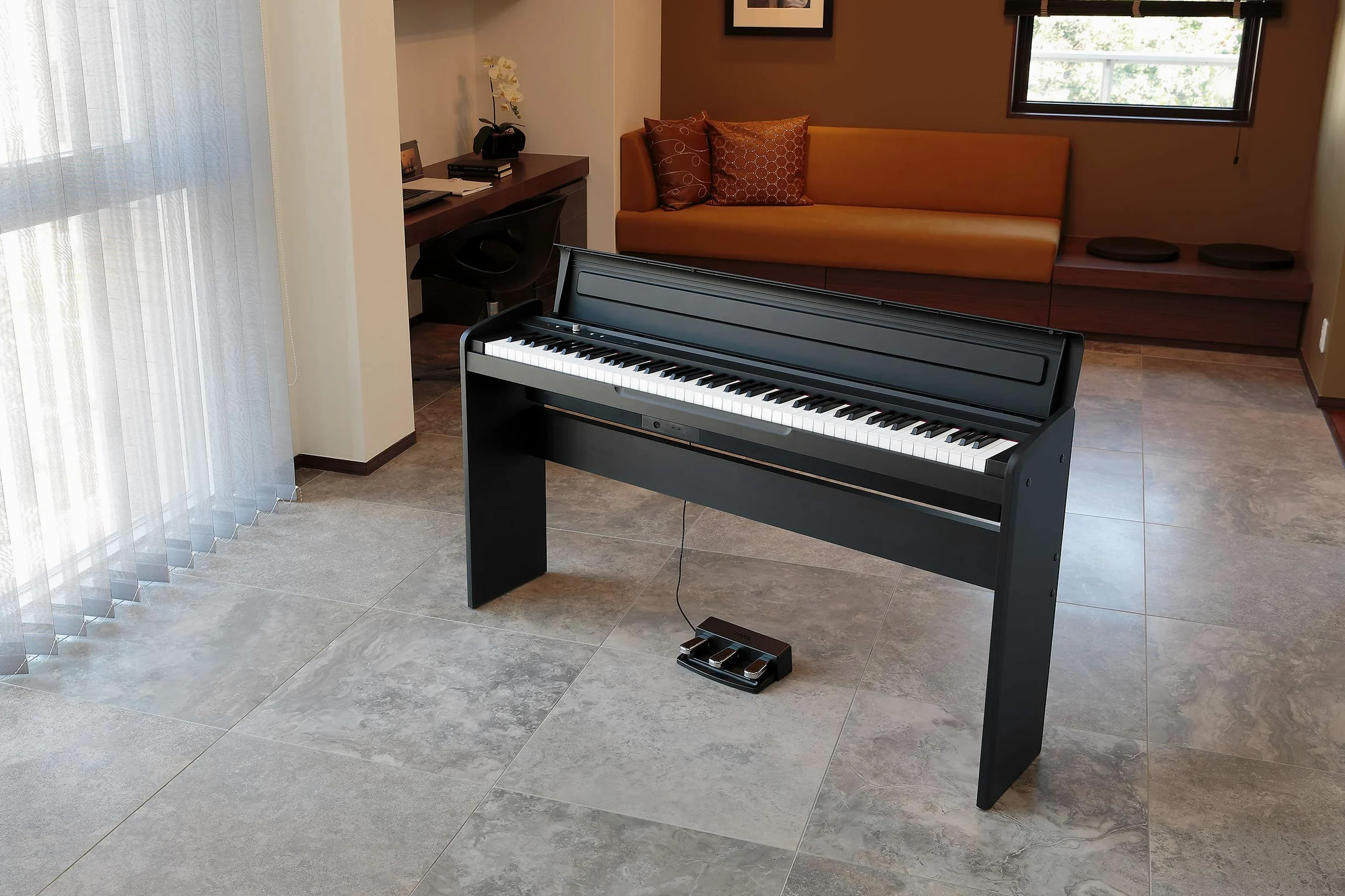 Korg LP-180BK - Pianoforte digitale, nero