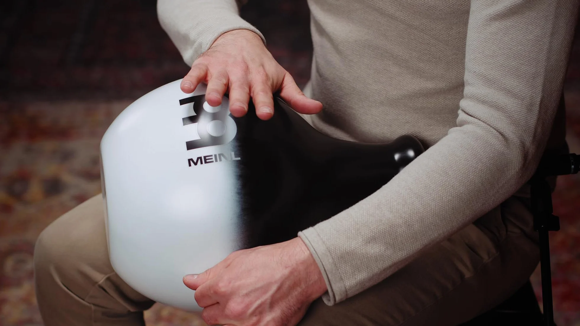 Meinl Percussion ID9BK/WH - Tamburo Ibo, mod. Liquid, in fibra di vetro, Misura grande, Colore: Bianco/Nero
