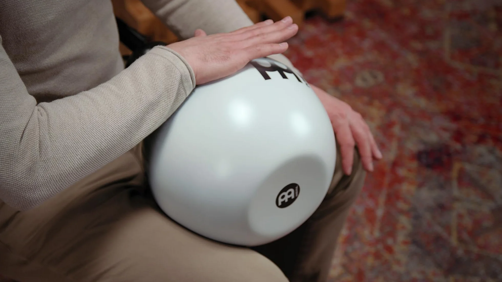 Meinl Percussion ID9BK/WH - Tamburo Ibo, mod. Liquid, in fibra di vetro, Misura grande, Colore: Bianco/Nero