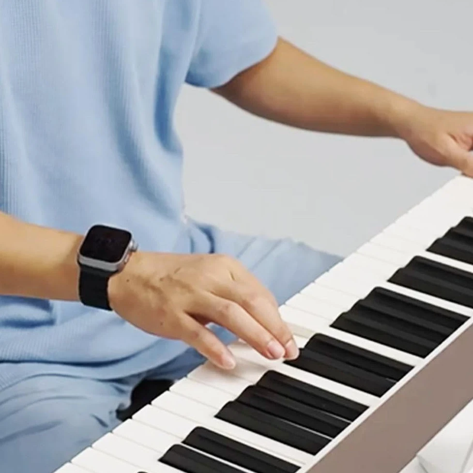 Metronomo Vibrante Indossabile 40-240 BPM Orologio Contapassi Smart per Strumenti per Chitarra Piano Batteria, Metronomo per Corsa Esercizio, Metronomo per Pianoforte, Strumentale