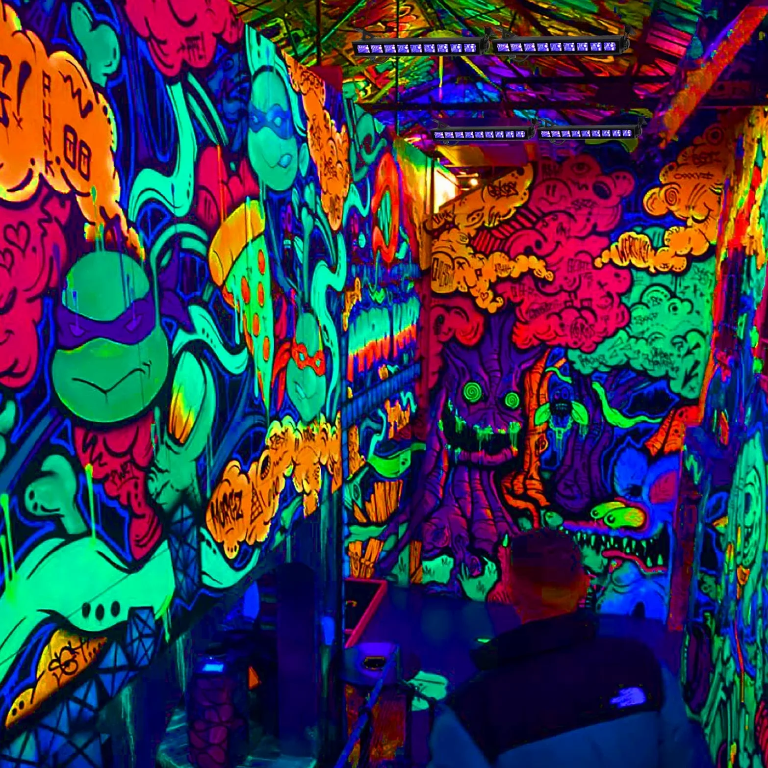 Glostars Faretto UV COB-LED da 36W, UV a 395 nm per feste a luce nera, faretto UV per poster a luce nera, golf, festa di Halloween, palcoscenico, decorazione del giardino