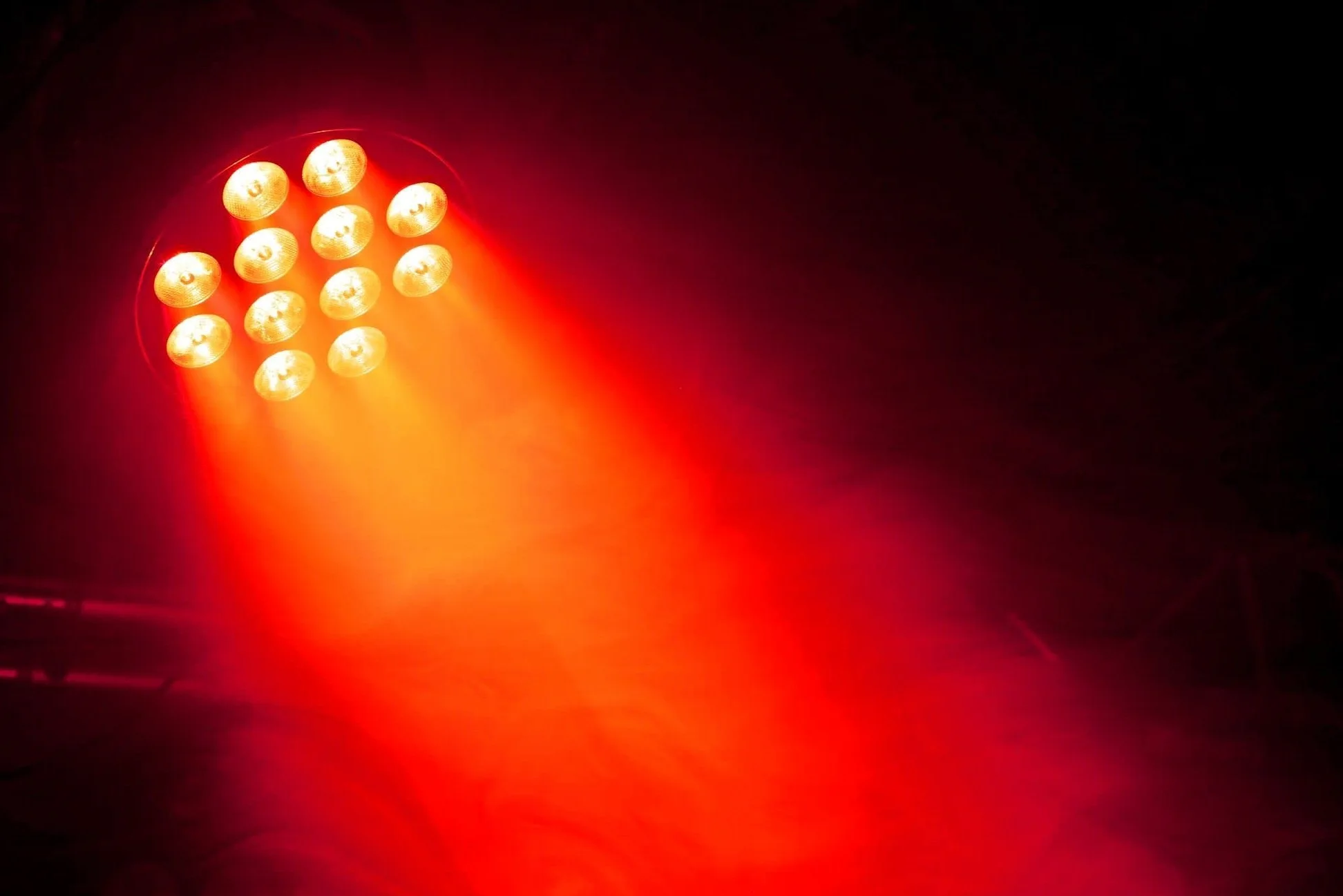 beamZ BT310 FlatPAR Effetto Luce 4-in-1 LED Disco Discoteca (12 x 8 Watt, RGBAW-UV, 4 o 8 canali DMX e stand-alone, Telecomando-IR, sensibilità regolabile, velocità impostabile)