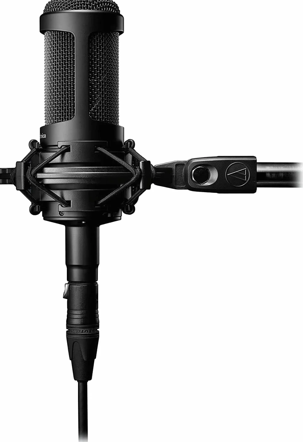 Audio-Technica AT2035 Microfono a condensatore cardioide per la registrazione audio domestica, progetti musicali e sonori, applicazioni in studio professionale e spettacoli dal vivo.