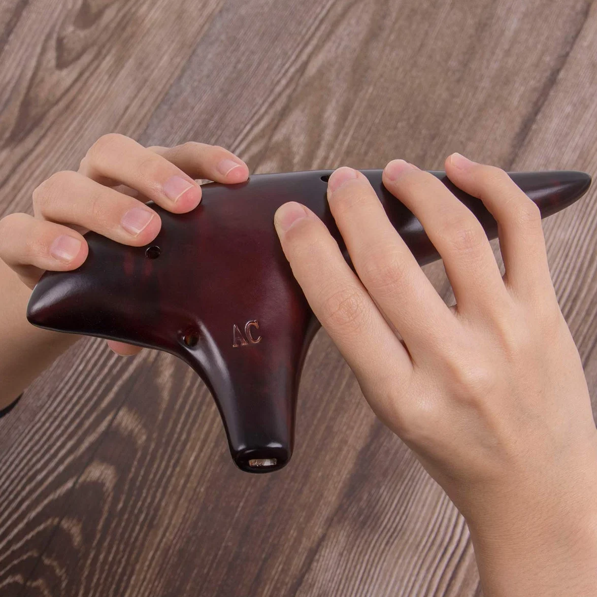 AKLOT Ocarina in ceramica fumé Ocarina Alto C a 12 fori Borsa protettiva Libretto di brani di base per bambini e adulti Affumicato