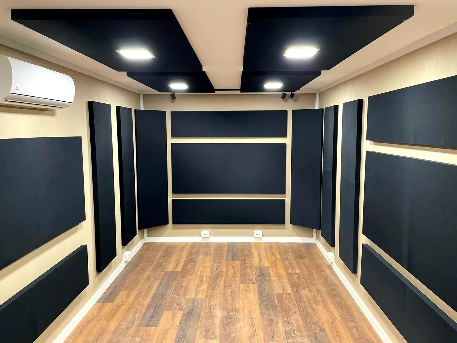 STOP SOUND Pannello Acustico Fonoassorbente Bass Trap Extreme, pannelli fonoassorbenti alte prestazioni 124X64X15 Cm(Nero)