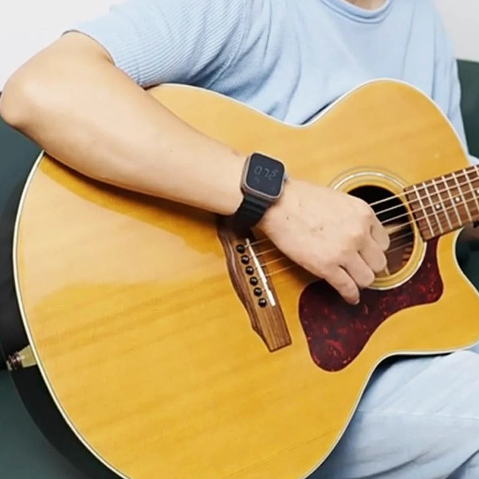 Metronomo Vibrante Indossabile 40-240 BPM Orologio Contapassi Smart per Strumenti per Chitarra Piano Batteria, Metronomo per Corsa Esercizio, Metronomo per Pianoforte, Strumentale
