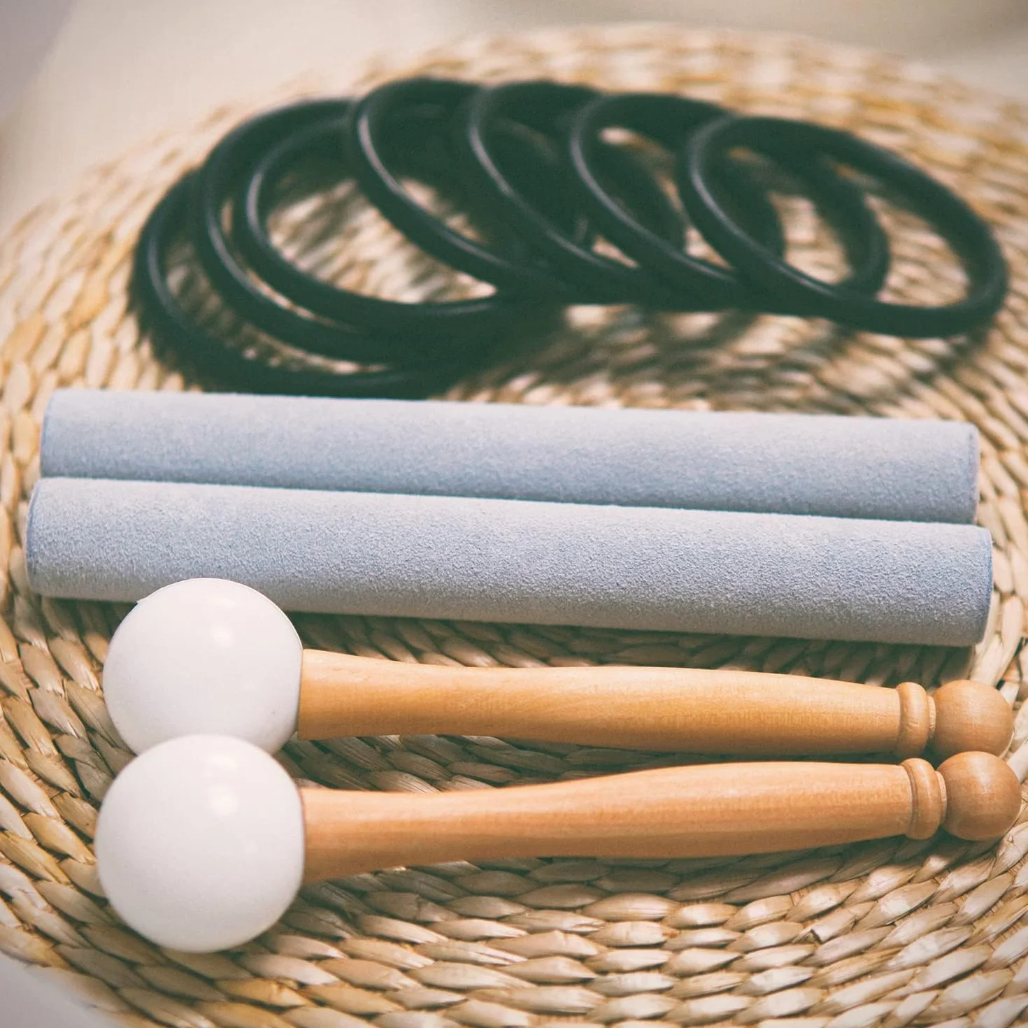 Hye-eun 7 campane tibetane in cristallo da 17,8 a 30,5 cm, 432 Hz, per yoga, meditazione, con custodia resistente (sfumato colore, 7 pezzi)