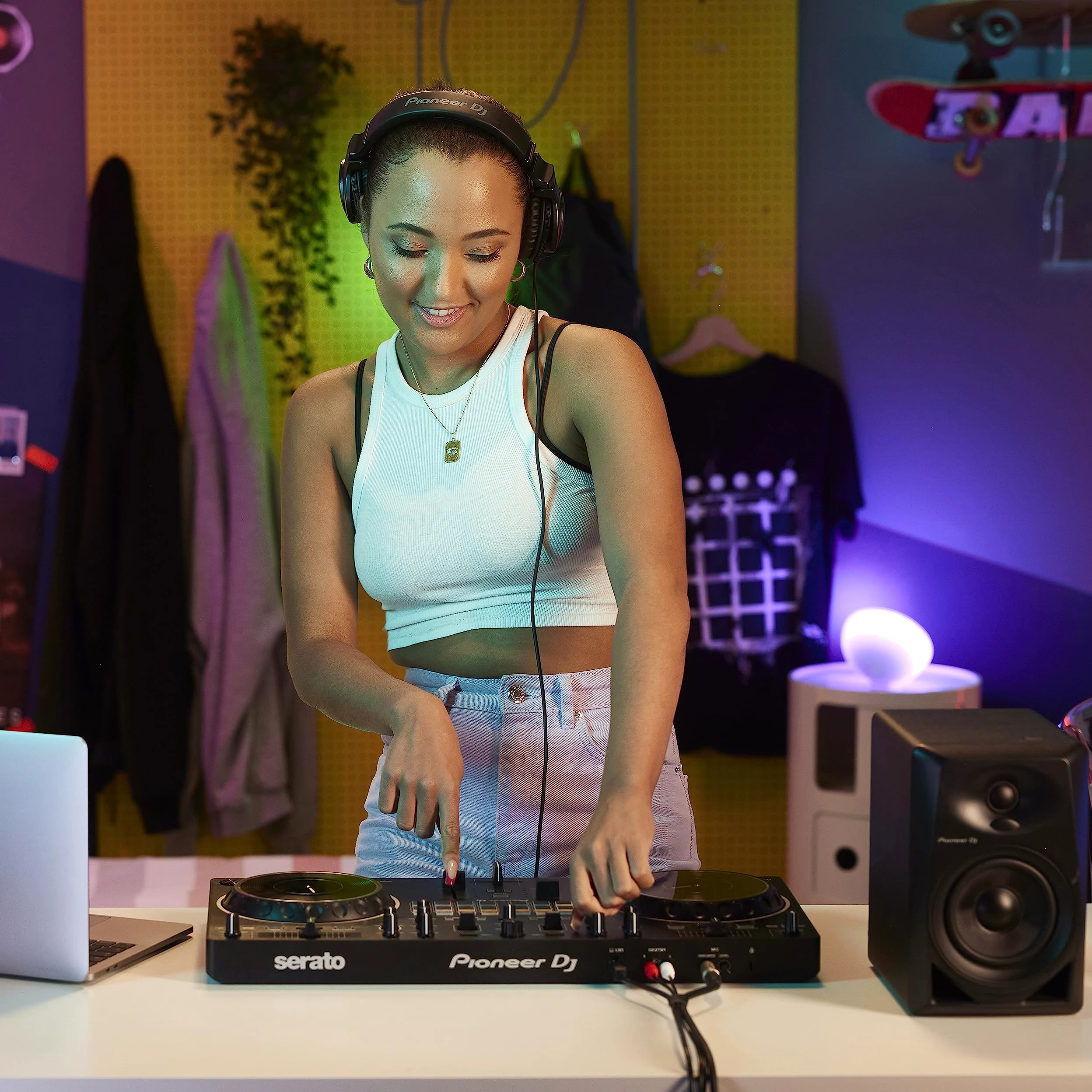 Pioneer DJ DDJ-REV1 Controller DJ Serato 2 giradischi