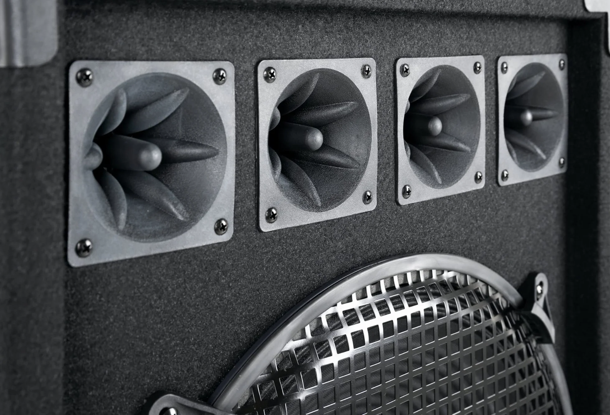 McGrey DJ-2522 Cassa PA DJ a 2 Livelli 2x 38cm (15") Subwoofer 1500W (Passiva, Sistema 2 Vie, Cassa in Legno)