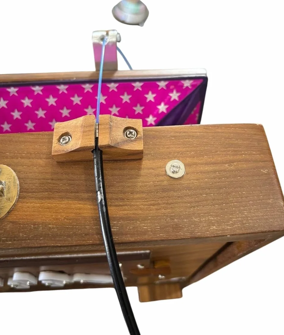 Shruti Box Large Pure Teak Colore 40,6 cm x 30,5 cm x 7,6 cm con pedale sintonizzato a 432Hz, BK12564879854555
